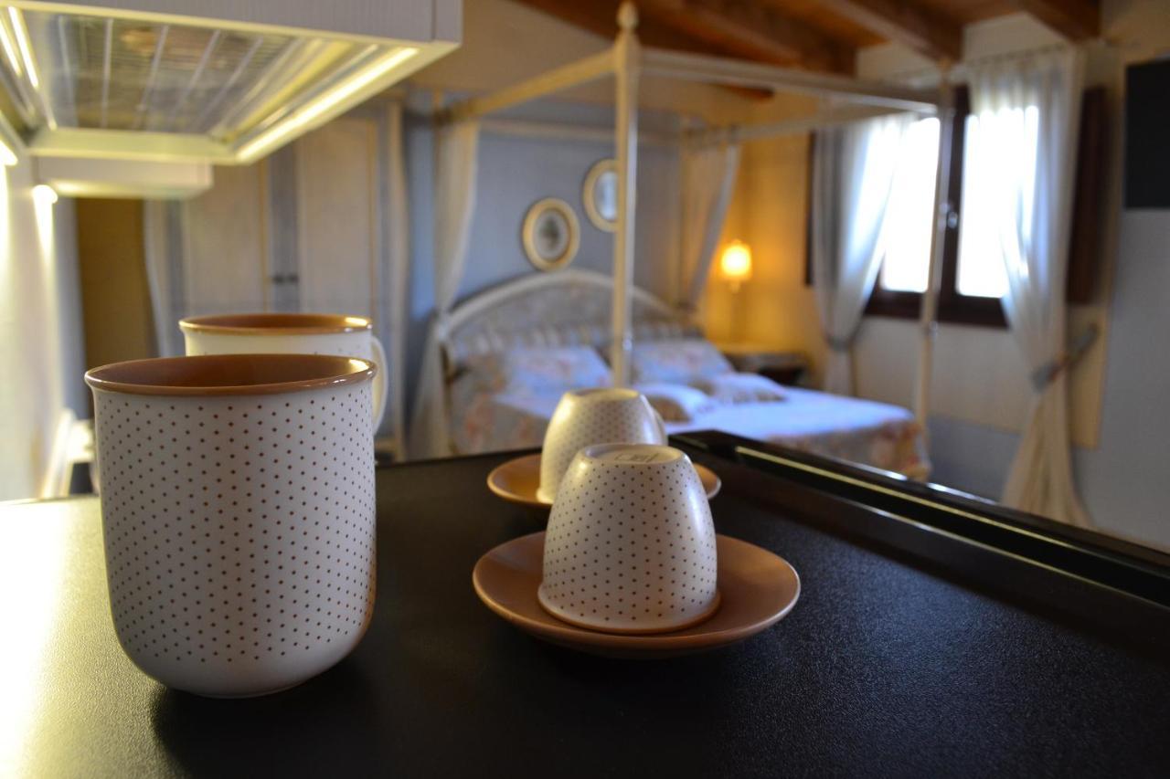 Agriturismo Otto Ducati D'Oro Isola della Scala Luaran gambar